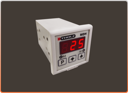 Controlador de Temperatura Digital Tholz MDH370N - P299 Imagem